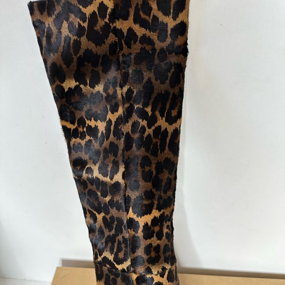 NWB Louboutin Astrilarge Botta 100 Leopard Print Pointed Toe Pony Boots 38.5 - Picture 8 of 15